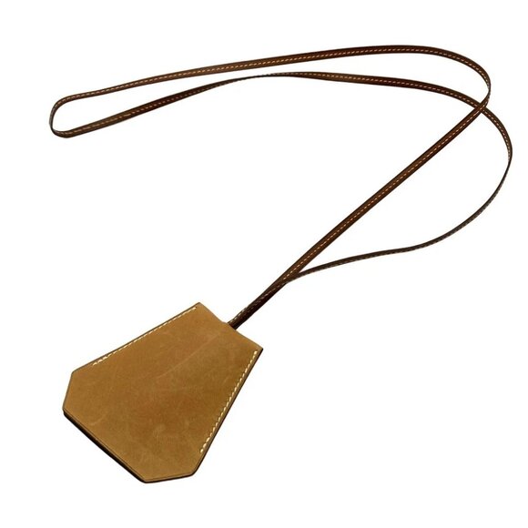 Auth HERMES - Light Brown Leather Square C Necklace - Picture 4 of 5